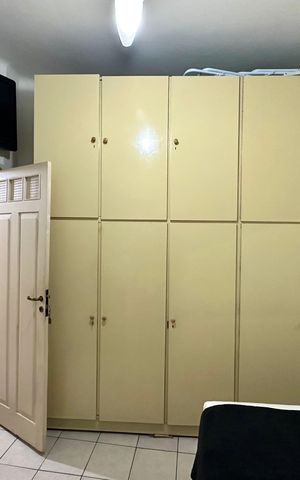Casa à venda com 68m², 2 quartos e 1 vaga