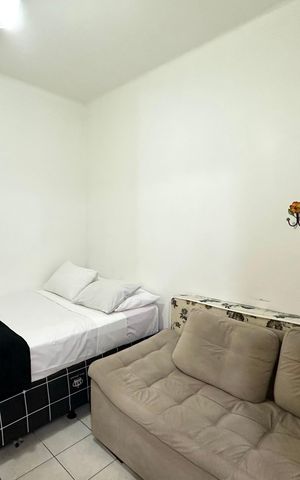 Casa à venda com 68m², 2 quartos e 1 vaga