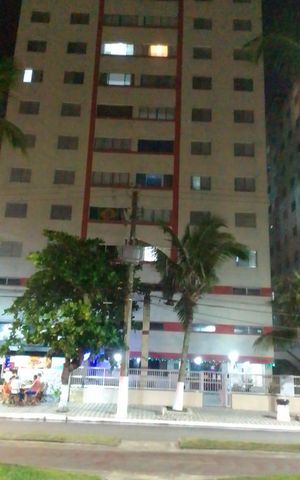 Apartamento para alugar com 37m², 1 quarto e 1 vaga Apartamento para alugar com 37m², 1 quarto e 1 vagaFachada