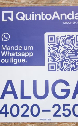 Apartamento para alugar com 55m², 2 quartos e sem vagaFachada