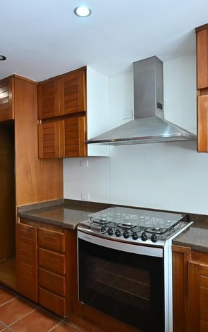 Apartamento à venda com 296m², 4 quartos e 4 vagasCozinha