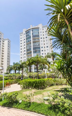 Apartamento para alugar com 113m², 3 quartos e 2 vagasVista