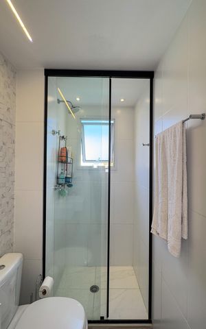 Apartamento à venda com 66m², 2 quartos e 2 vagasBanheiro da Suíte