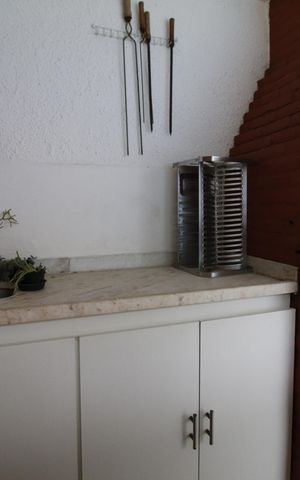 Casa de condomínio à venda com 426m², 3 quartos e 3 vagasChurrasqueira