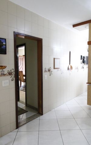 Casa de condomínio à venda com 426m², 3 quartos e 3 vagasCozinha