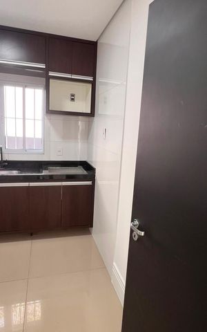 Casa para alugar com 300m², 2 quartos e 4 vagas Casa para alugar com 300m², 2 quartos e 4 vagasCozinha