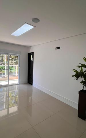 Casa para alugar com 300m², 2 quartos e 4 vagas Casa para alugar com 300m², 2 quartos e 4 vagasSala