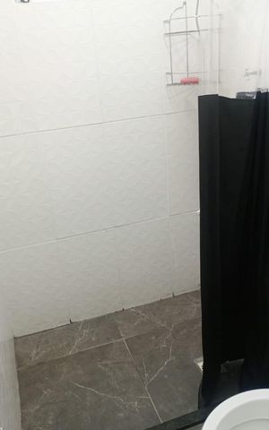 Casa para alugar com 25m², 1 quarto e sem vaga Casa para alugar com 25m², 1 quarto e sem vagaBanheiro