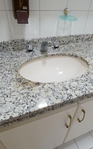 Apartamento para alugar com 105m², 3 quartos e 1 vagaSuíte