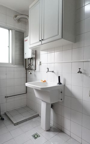 Apartamento para alugar com 105m², 3 quartos e 1 vagaÁrea de Serviço