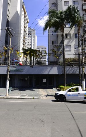 Apartamento para alugar com 105m², 3 quartos e 1 vagaFachada