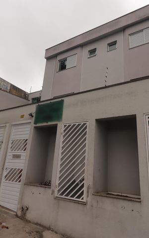 Casa de condomínio à venda com 115m², 3 quartos e 2 vagasFachada