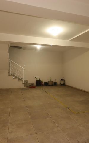 Casa de condomínio à venda com 115m², 3 quartos e 2 vagasGaragem