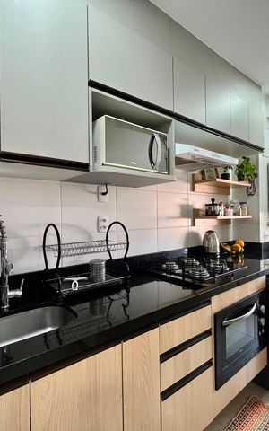 Apartamento à venda com 57m², 2 quartos e 1 vaga Apartamento à venda com 57m², 2 quartos e 1 vagaCozinha e Área de Serviço