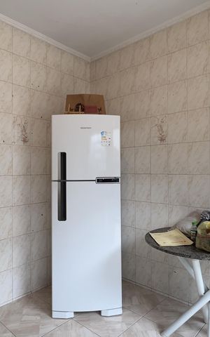 Casa à venda com 200m², 3 quartos e 4 vagas Casa à venda com 200m², 3 quartos e 4 vagasCozinha
