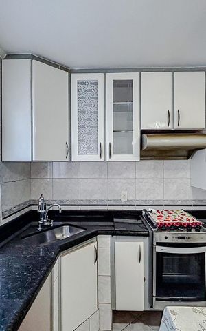 Apartamento à venda com 85m², 2 quartos e 1 vagaCozinha