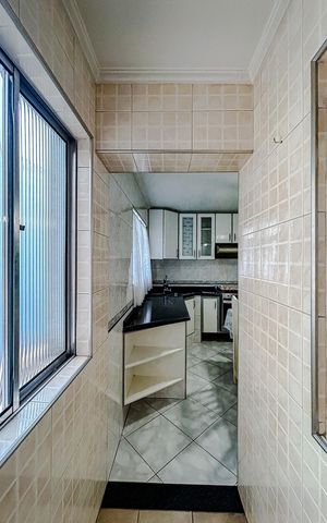 Apartamento à venda com 85m², 2 quartos e 1 vagaÁrea de Serviço