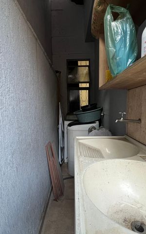 Casa à venda com 90m², 4 quartos e 3 vagas Casa à venda com 90m², 4 quartos e 3 vagasÁrea de Serviço