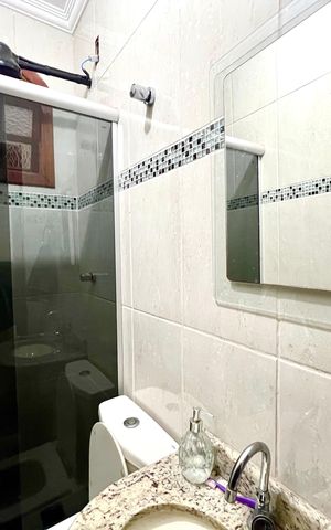 Casa à venda com 90m², 4 quartos e 3 vagas Casa à venda com 90m², 4 quartos e 3 vagasBanheiro Social