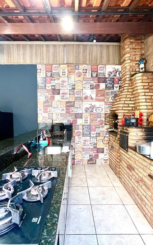 Casa à venda com 90m², 4 quartos e 3 vagas Casa à venda com 90m², 4 quartos e 3 vagasChurrasqueira