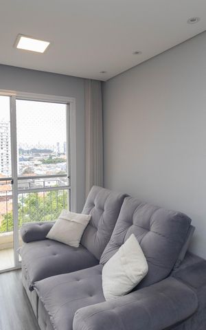 Apartamento à venda com 49m², 2 quartos e 1 vaga Apartamento à venda com 49m², 2 quartos e 1 vagaSala