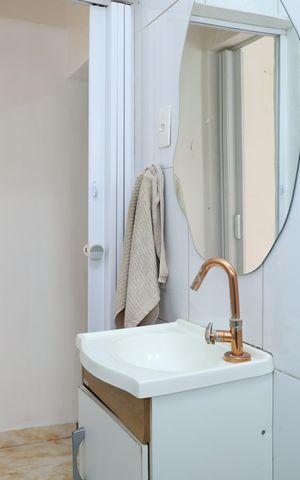 Casa para alugar com 65m², 2 quartos e sem vagaBanheiro