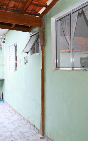 Casa para alugar com 65m², 2 quartos e sem vagaÁrea de Serviço