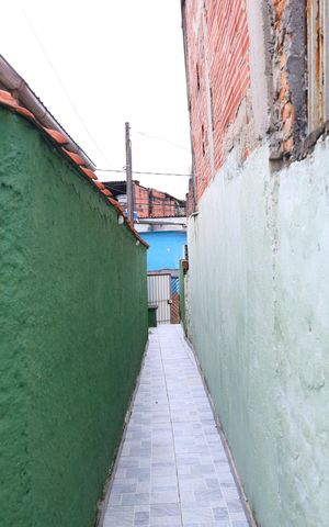 Casa para alugar com 65m², 2 quartos e sem vagaCorredor