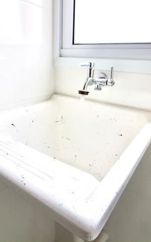 Apartamento para alugar com 40m², 2 quartos e 1 vagaÁrea de Serviço