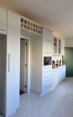 Apartamento à venda com 192m², 3 quartos e 2 vagasCozinha