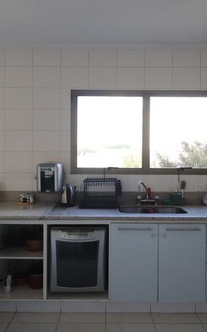 Apartamento à venda com 192m², 3 quartos e 2 vagasCozinha