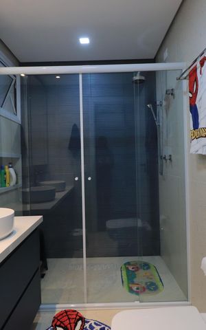 Apartamento à venda com 192m², 3 quartos e 2 vagasBanheiro Social