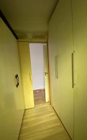 Casa para alugar com 380m², 2 quartos e sem vaga Casa para alugar com 380m², 2 quartos e sem vagaCloset