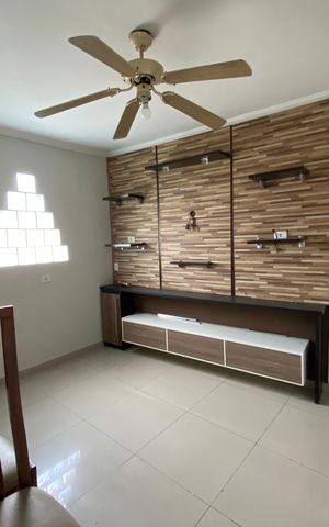Casa para alugar com 380m², 2 quartos e sem vaga Casa para alugar com 380m², 2 quartos e sem vagaSala