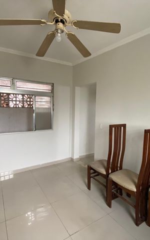 Casa para alugar com 380m², 2 quartos e sem vaga Casa para alugar com 380m², 2 quartos e sem vagaSala