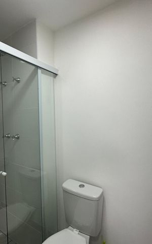 Apartamento à venda com 58m², 2 quartos e 1 vaga Apartamento à venda com 58m², 2 quartos e 1 vagaBanheiro Social