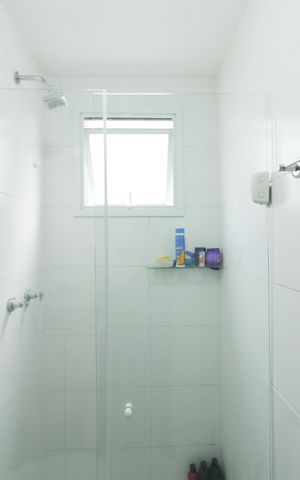 Apartamento à venda com 49m², 2 quartos e 1 vaga Apartamento à venda com 49m², 2 quartos e 1 vagaBanheiro