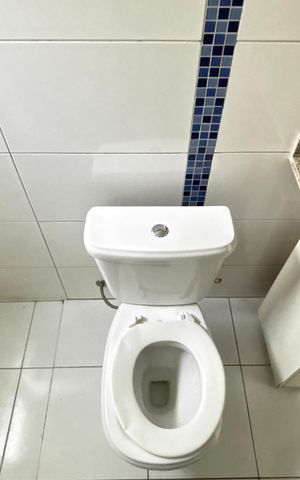 Apartamento para alugar com 74m², 2 quartos e 1 vaga Apartamento para alugar com 74m², 2 quartos e 1 vagaBanheiro