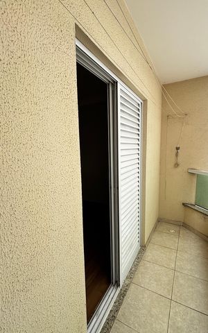 Apartamento para alugar com 74m², 2 quartos e 1 vaga Apartamento para alugar com 74m², 2 quartos e 1 vagaSuite Varanda