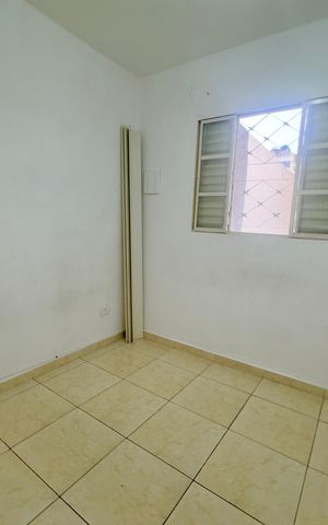 Casa à venda com 65m², 2 quartos e 1 vaga Casa à venda com 65m², 2 quartos e 1 vagaQuarto 1