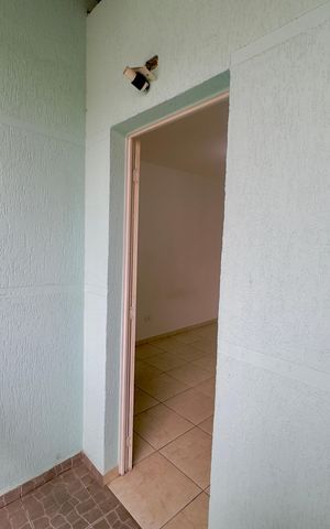 Casa à venda com 65m², 2 quartos e 1 vaga Casa à venda com 65m², 2 quartos e 1 vagaSacada