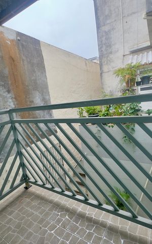 Casa à venda com 65m², 2 quartos e 1 vaga Casa à venda com 65m², 2 quartos e 1 vagaSacada