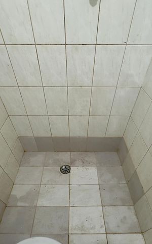 Casa à venda com 65m², 2 quartos e 1 vaga Casa à venda com 65m², 2 quartos e 1 vagaBanheiro 2