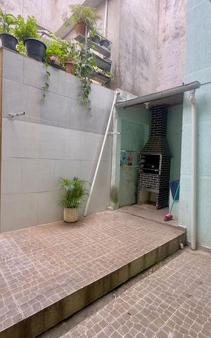 Casa à venda com 65m², 2 quartos e 1 vaga Casa à venda com 65m², 2 quartos e 1 vagaÁrea de Serviço