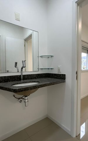 Casa para alugar com 135m², 3 quartos e 1 vaga Casa para alugar com 135m², 3 quartos e 1 vagaBanheiro Social
