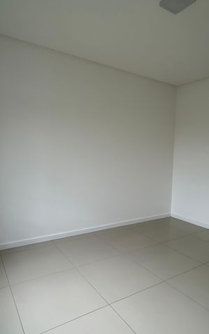 Casa para alugar com 135m², 3 quartos e 1 vaga Casa para alugar com 135m², 3 quartos e 1 vagaSala