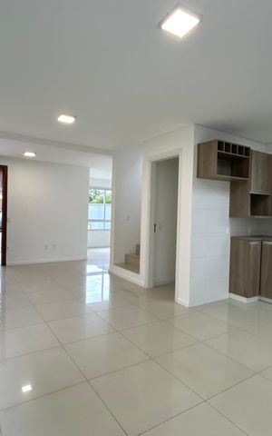 Casa para alugar com 135m², 3 quartos e 1 vaga Casa para alugar com 135m², 3 quartos e 1 vagaSala