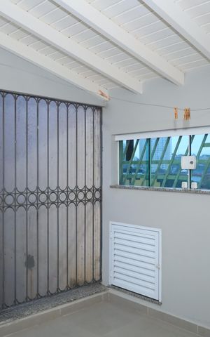 Casa à venda com 328m², 3 quartos e 8 vagasSótão