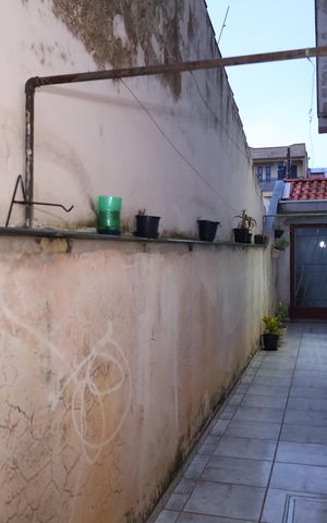 Casa à venda com 328m², 3 quartos e 8 vagasCorredor