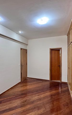 Apartamento à venda com 163m², 3 quartos e 2 vagasSuíte